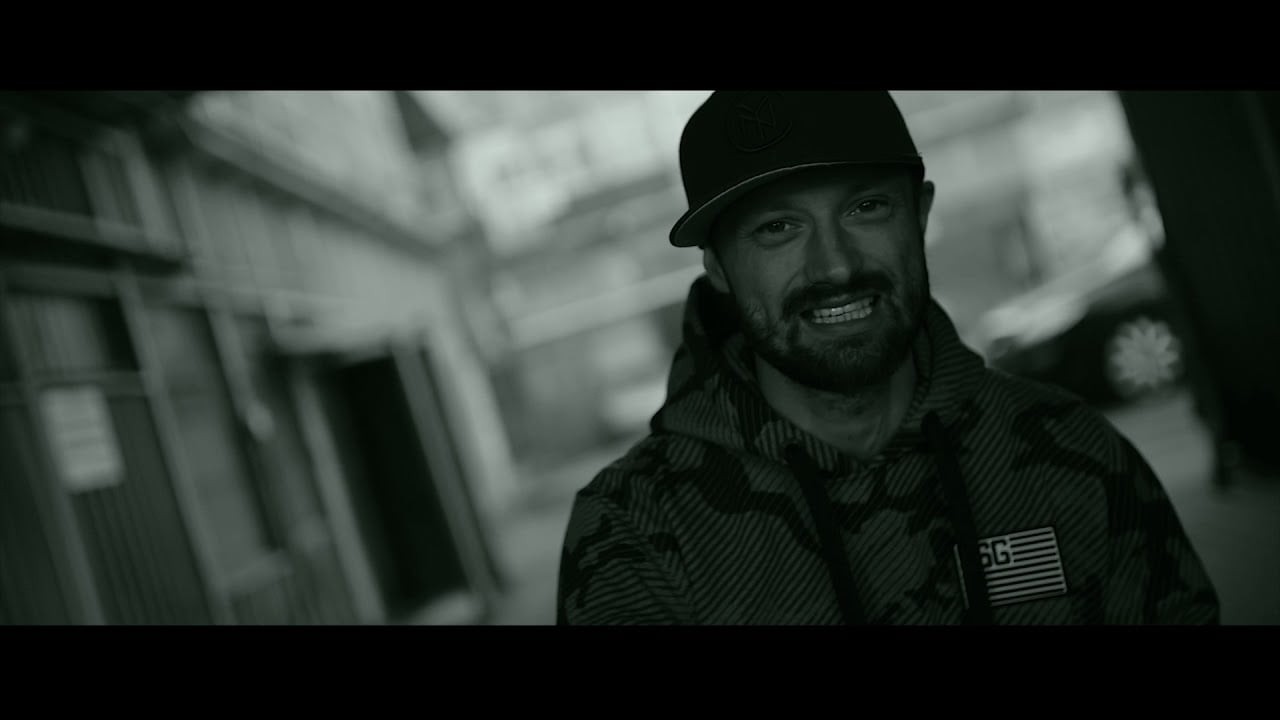 Photo of Deep – C’est la vie prod. DanjiBeatz #KATARAKTA