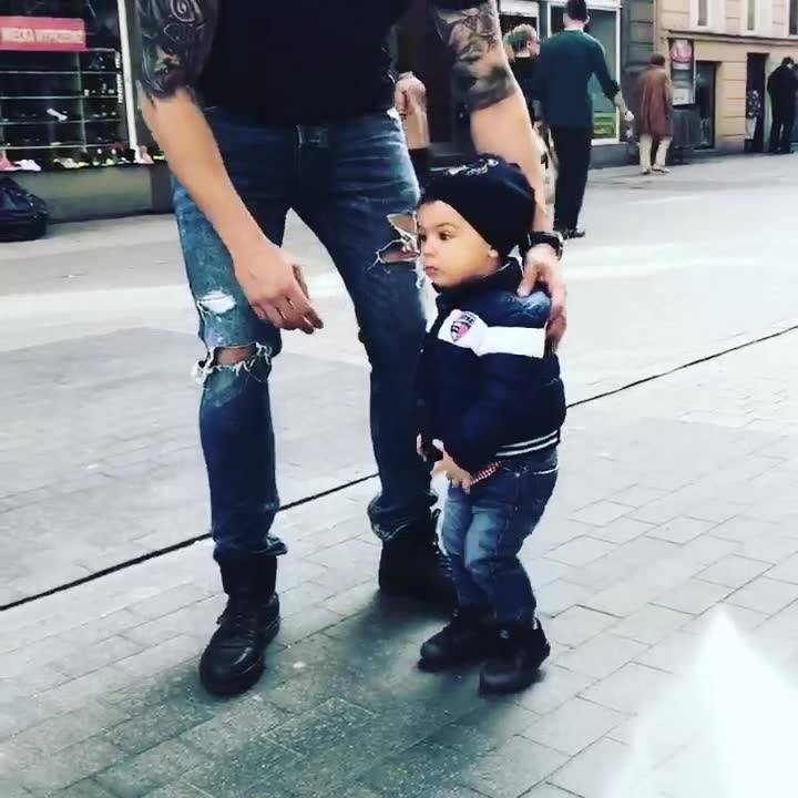 Photo of My idziemy na spacerek i spokojnie czeka…