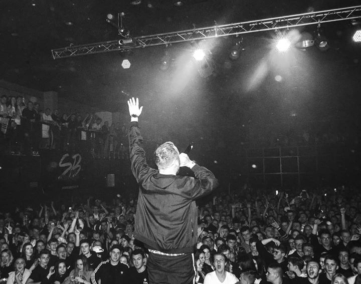 Photo of Znikam, hasta la vista.