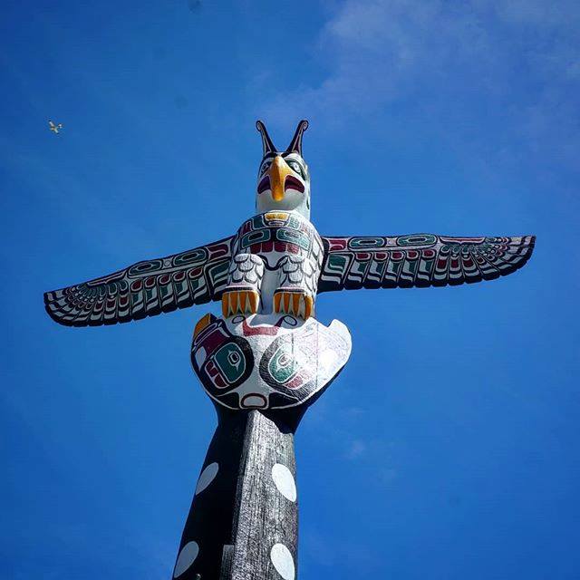 Photo of #kwanusila  #tonyhunt  #totempole  #chi…