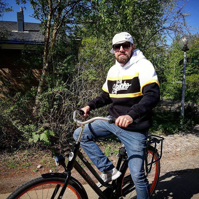 Photo of #elpolakologojamamto #holland #ontour…