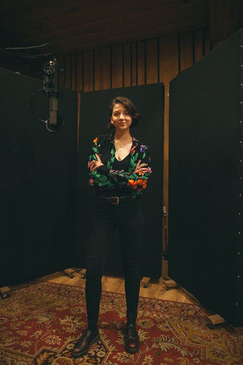 Photo of W 2001 roku Fisz wydał „Czerwona sukienk…