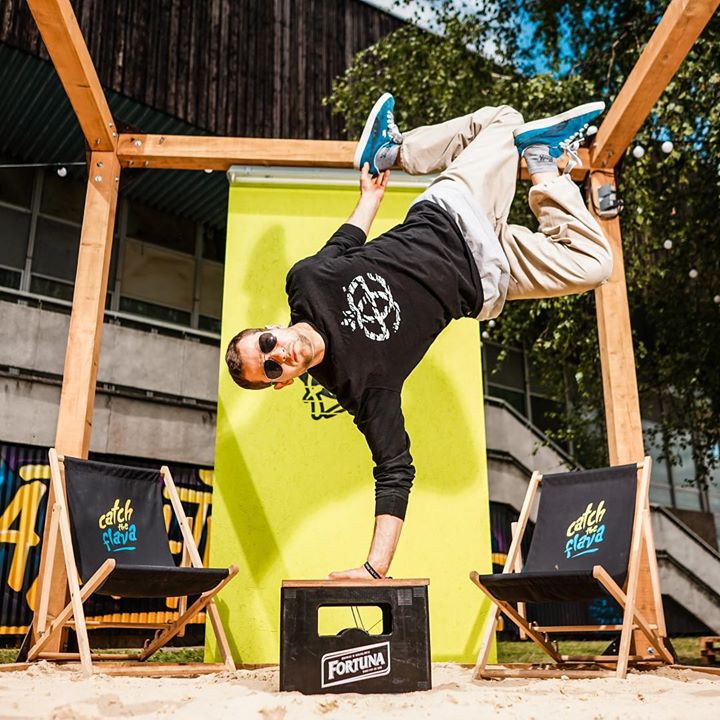 Photo of Chill zone #catchtheflava #hiphopholi…