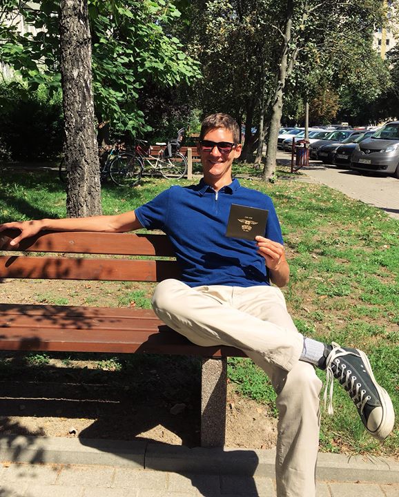 Photo of Kuba Knap wydał nowy album- „Leci Knurio…