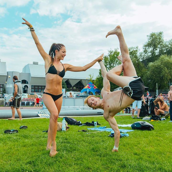 Photo of Shall we dance? #ctf2018 #catchthefla…