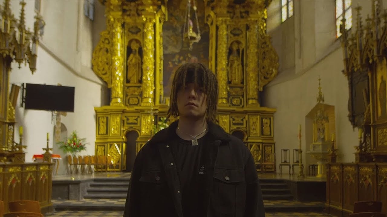 Photo of YOUNG MULTI – Plan (prod. LOESOE)