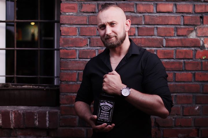 Photo of Nasi barmani leją dla Was wszystko to, c…
