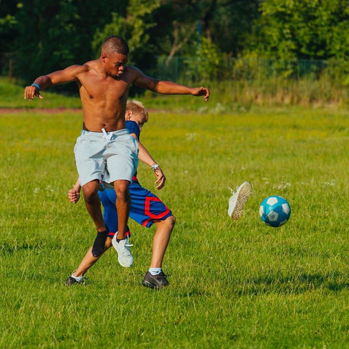 Photo of When bboys play soccer ?️ #ctf2018 #ca…