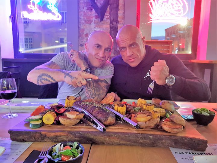 Photo of Zombie i Kosa nad stekiem w SteakHouse E…