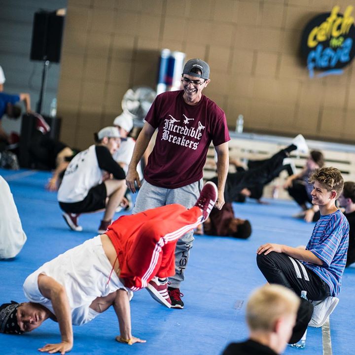 Photo of @floatski doin his thing
we miss you l…