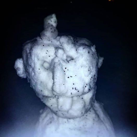 Photo of Kiedy jednorogi bałwan pokazuje ci język…