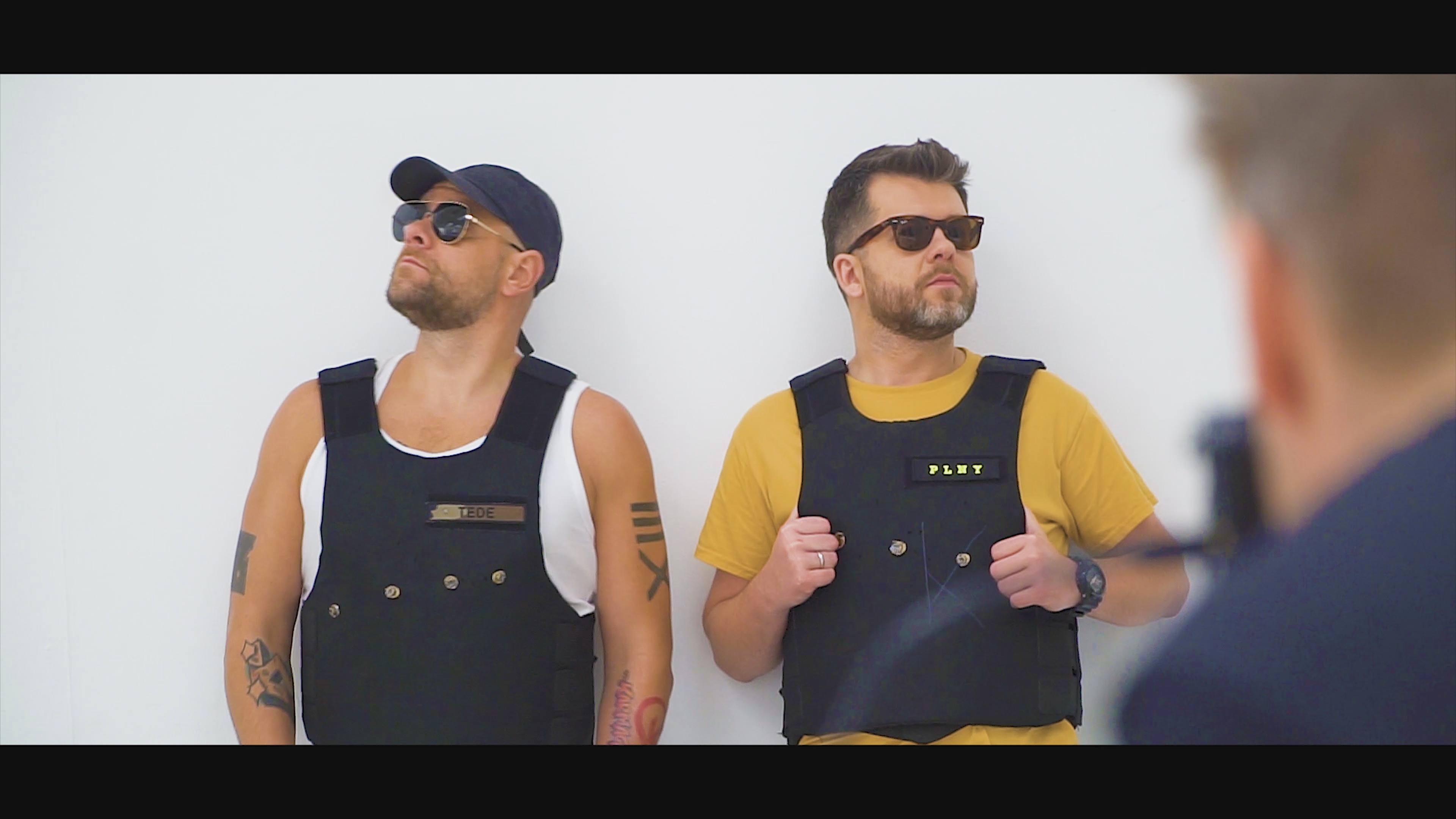 Photo of Obejrzyj TEDE & SIR MICH – KARMAGEDON / Zdjęcia do okładki