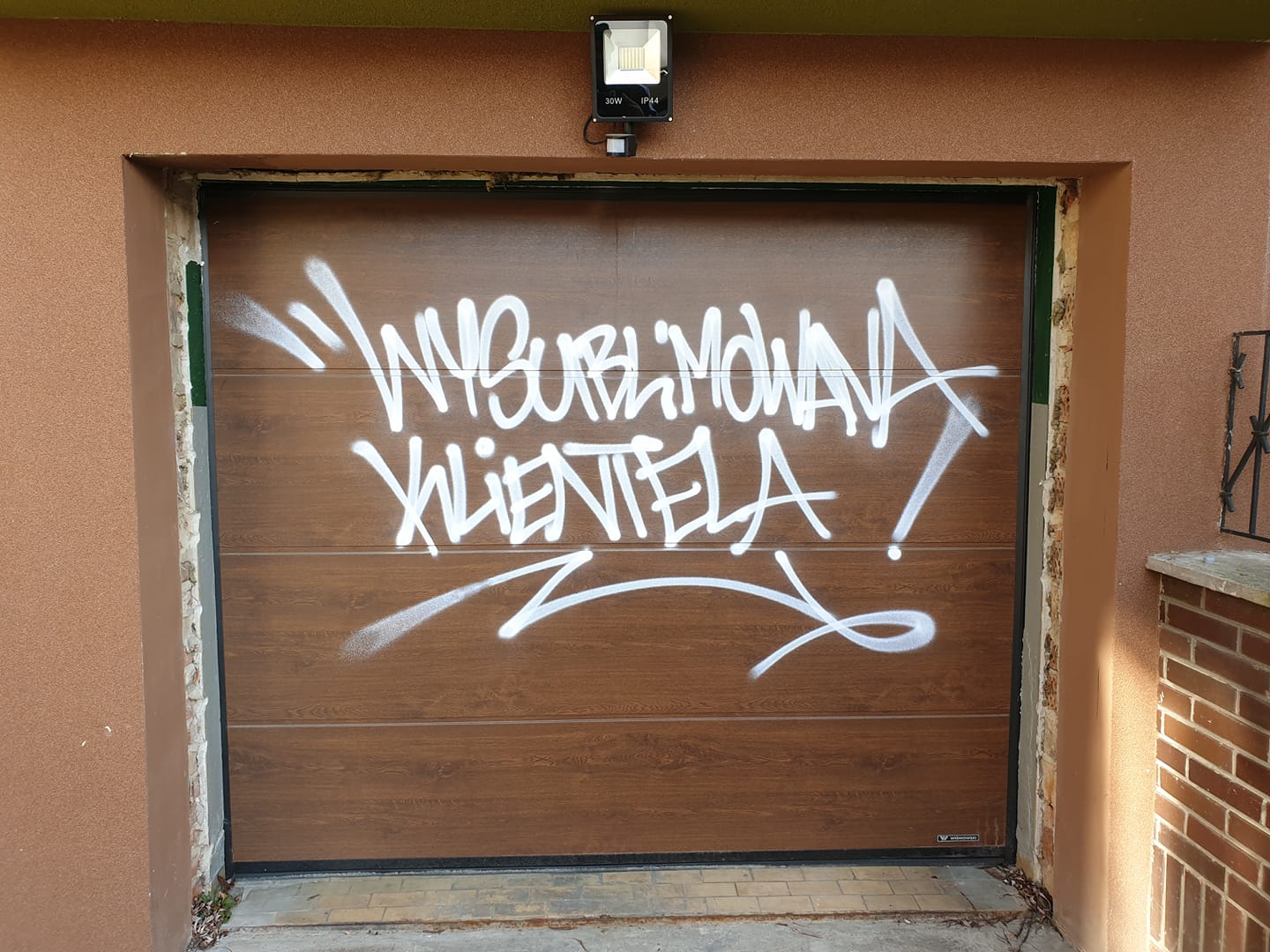 Photo of Ktoś otagował mi garaż.