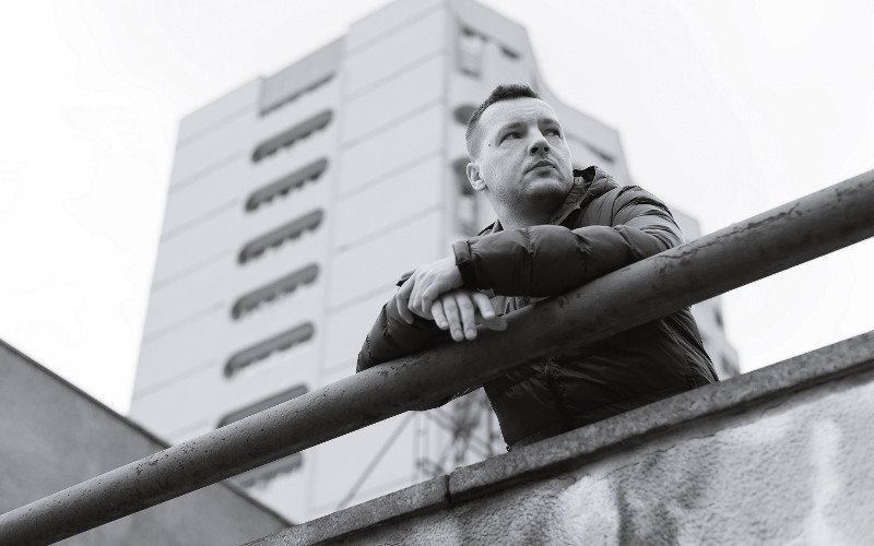 Photo of Gural na nowej płycie Pokahontaz! Klip Fokusa do 'Niflheim’ już w sieci – rapnews.pl