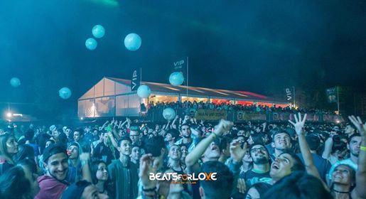 Photo of Hlavní festivalové dění na Love stage si…