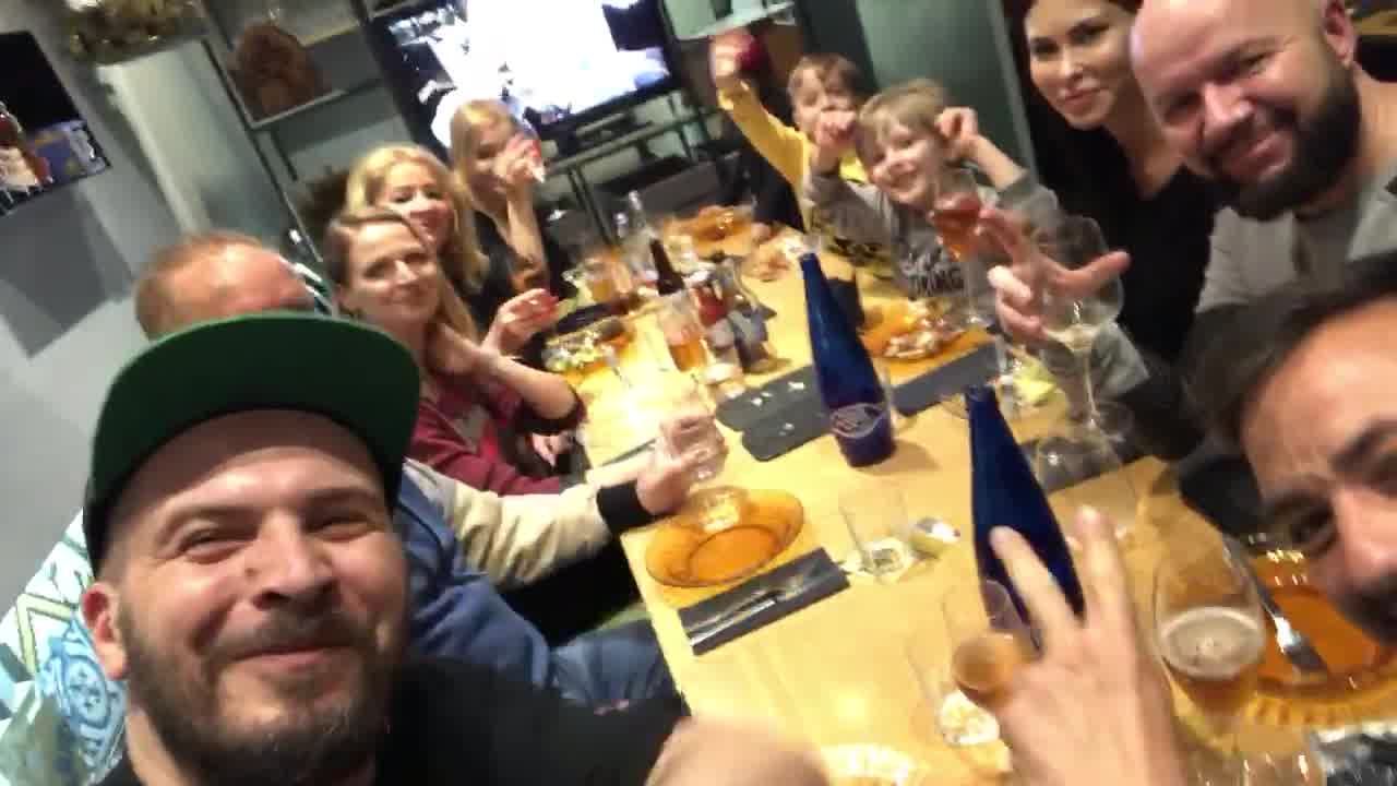 Photo of Obejrzyj Wesołych Świąt!