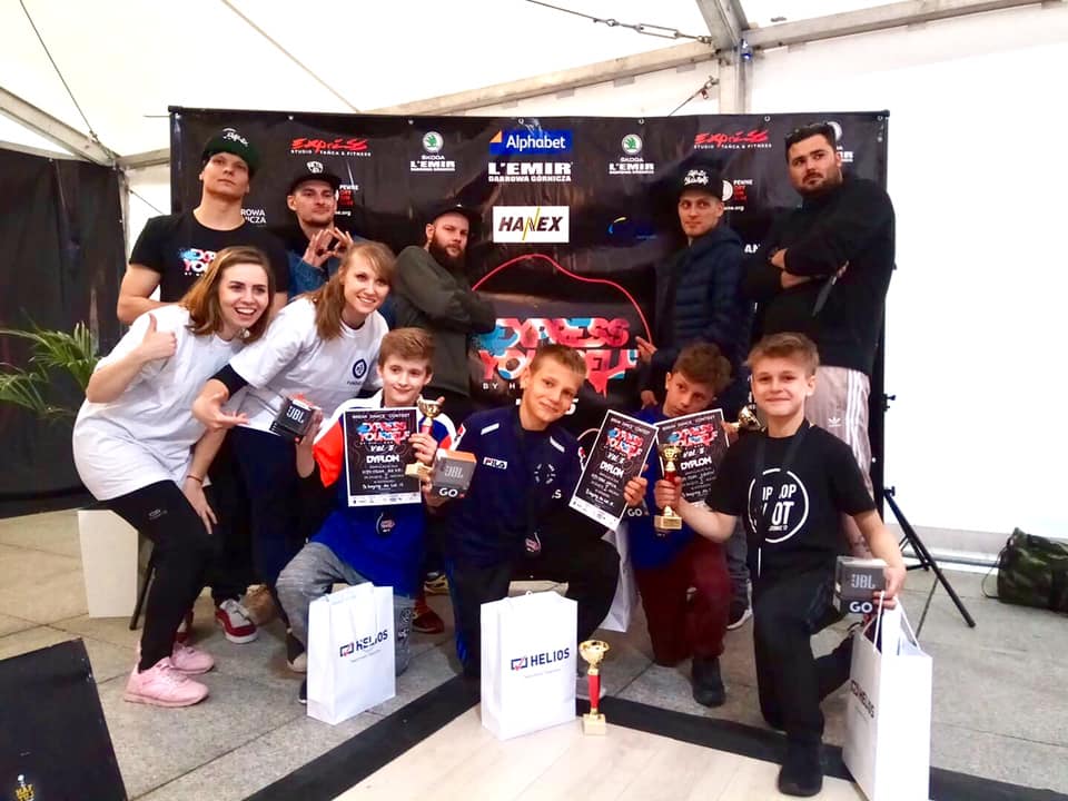 Photo of Hip Hop Spot X Kids Team  1 miejsce w 4v…