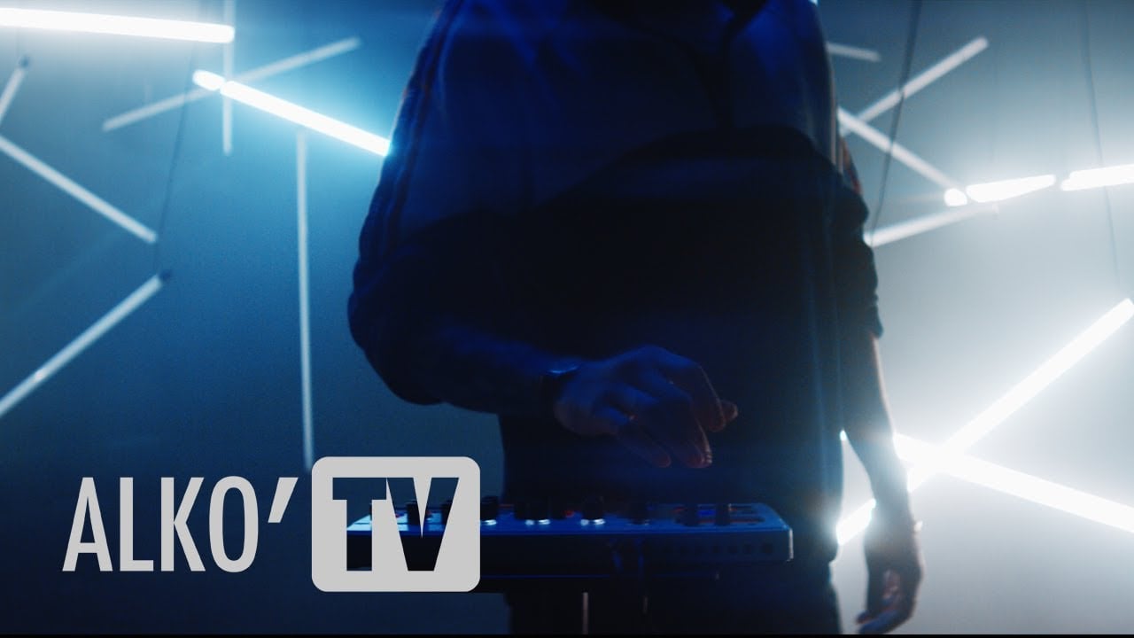 Photo of Ten Typ Mes – Rudy Kurniawan – RAPERSAMPLER 3/3