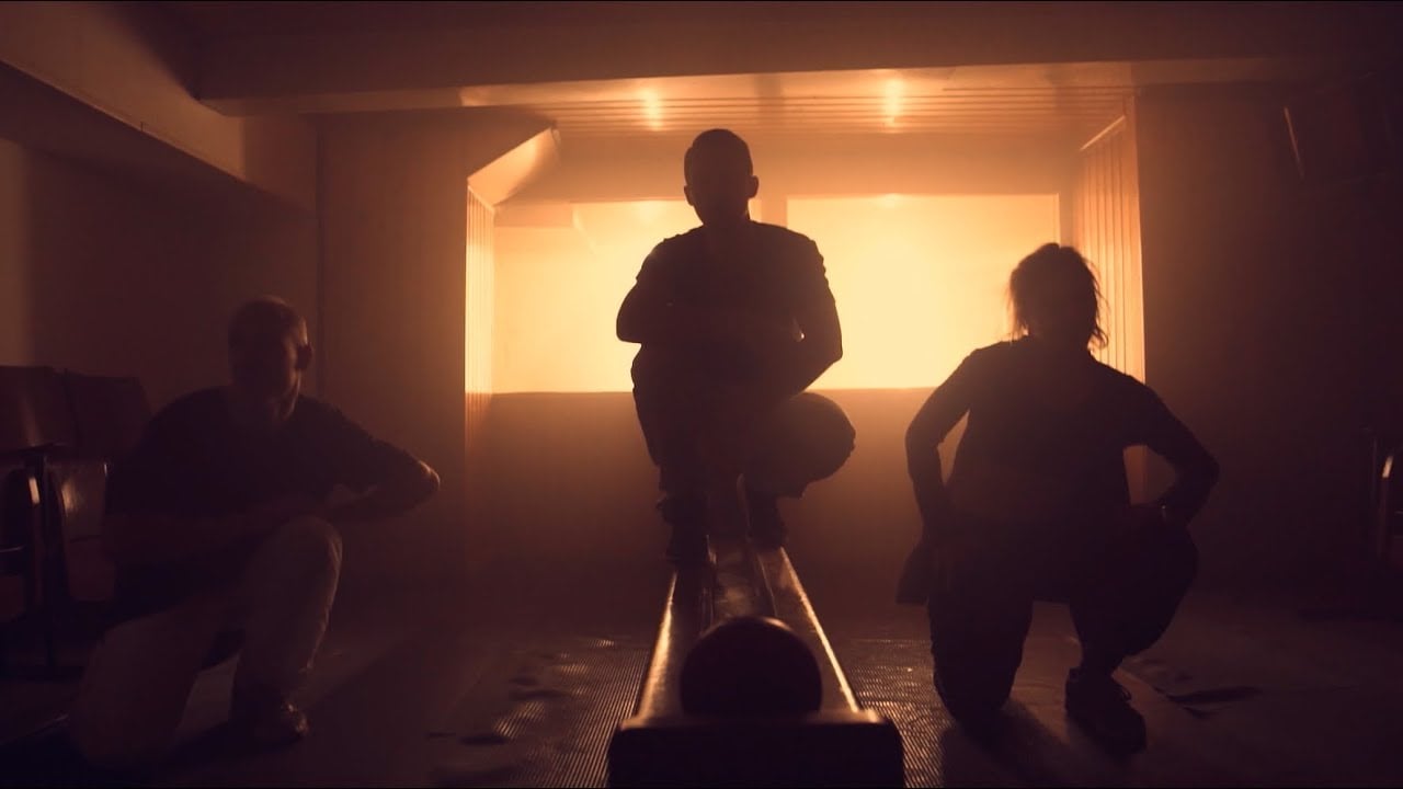 Photo of Kobito – Lass raven (prod. by MisterMo&Riffsn) [Official Video]