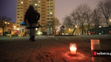 Photo of Konin. Policjant śmiertelnie postrzelił 21-latka. Ojciec: Policjanci zastrzelili mi syna tylko dlatego, że uciekał