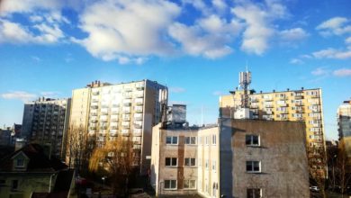 Photo of Pytam murów, pytam bloków.
 Świeci słońc…