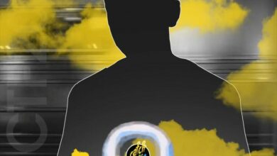 Photo of Do you recognize who it is by his voice …