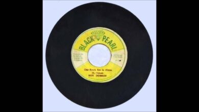 Photo of 7” Roy Dobson – Our Roots Are In Africa & Dub