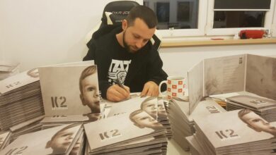 Photo of K2 był dzisiaj u nas i podpisał płyty.  …