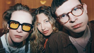 Photo of Kacperczyk – Sebiksy ft. Julia Wieniawa