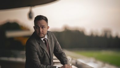 Photo of Ten Typ Mes: Nie znajduję usprawiedliwienia dla opuszczenia ojczyzny