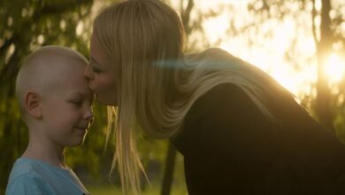 Photo of Intruz – Mama na medal (prod. Flame)